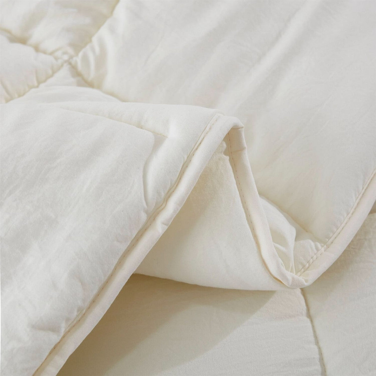 Queen Size Off White 3 Piece Microfiber Reversible Comforter Set-1