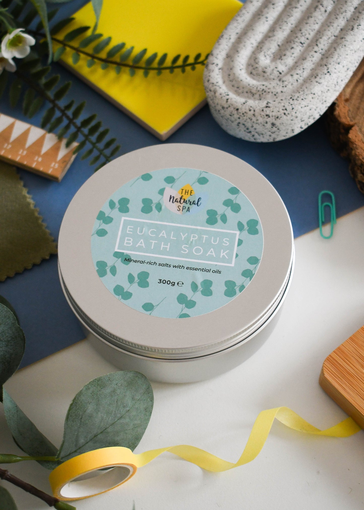 Eucalyptus Bath Soak | Natural Mineral Bath Salts Tin UK-1