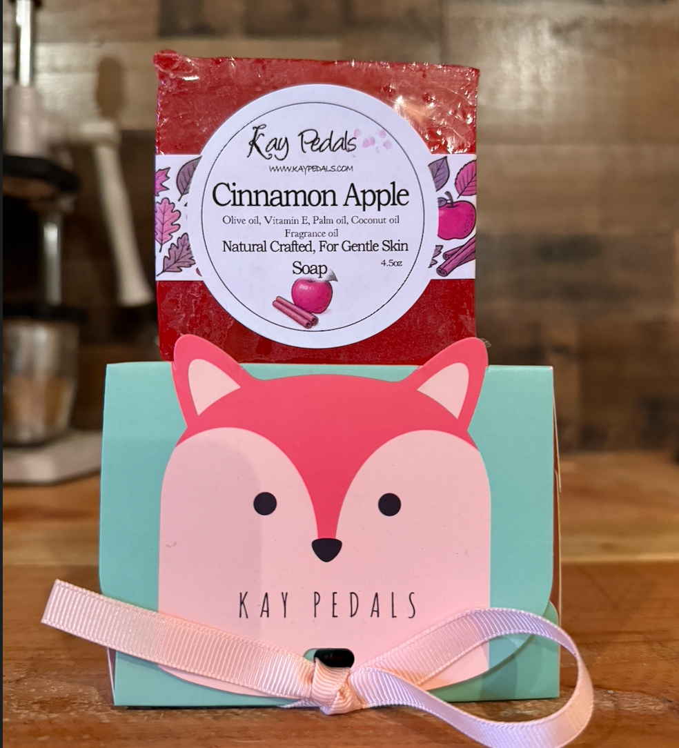 Cinnamon Apple Skincare Bundle Gift Set-4