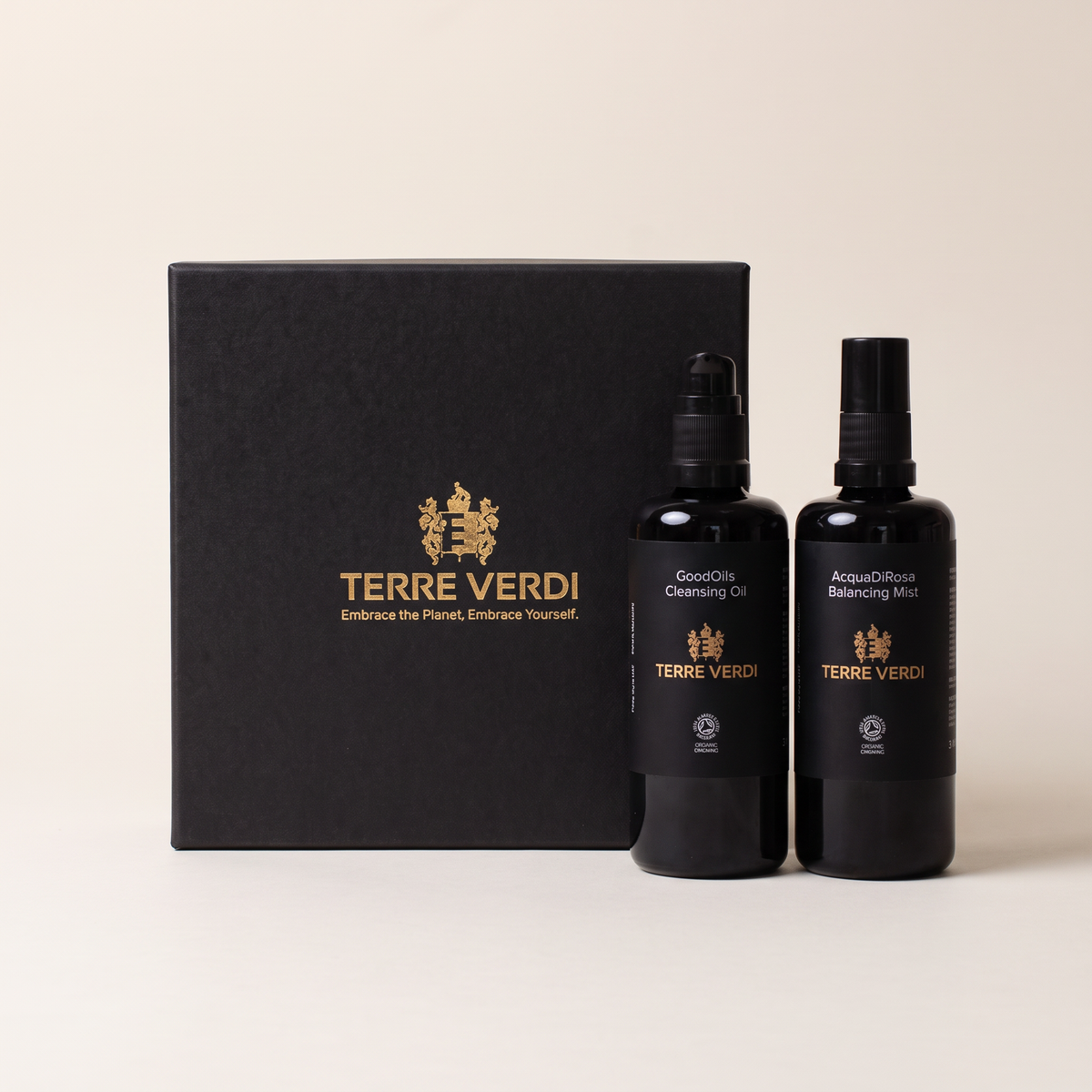 Organic Cleanser Gift Set - catalog shot
